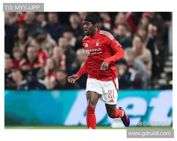 英超激战：本菲卡6-2逆袭拜仁点球大战引发全场狂欢数据解析